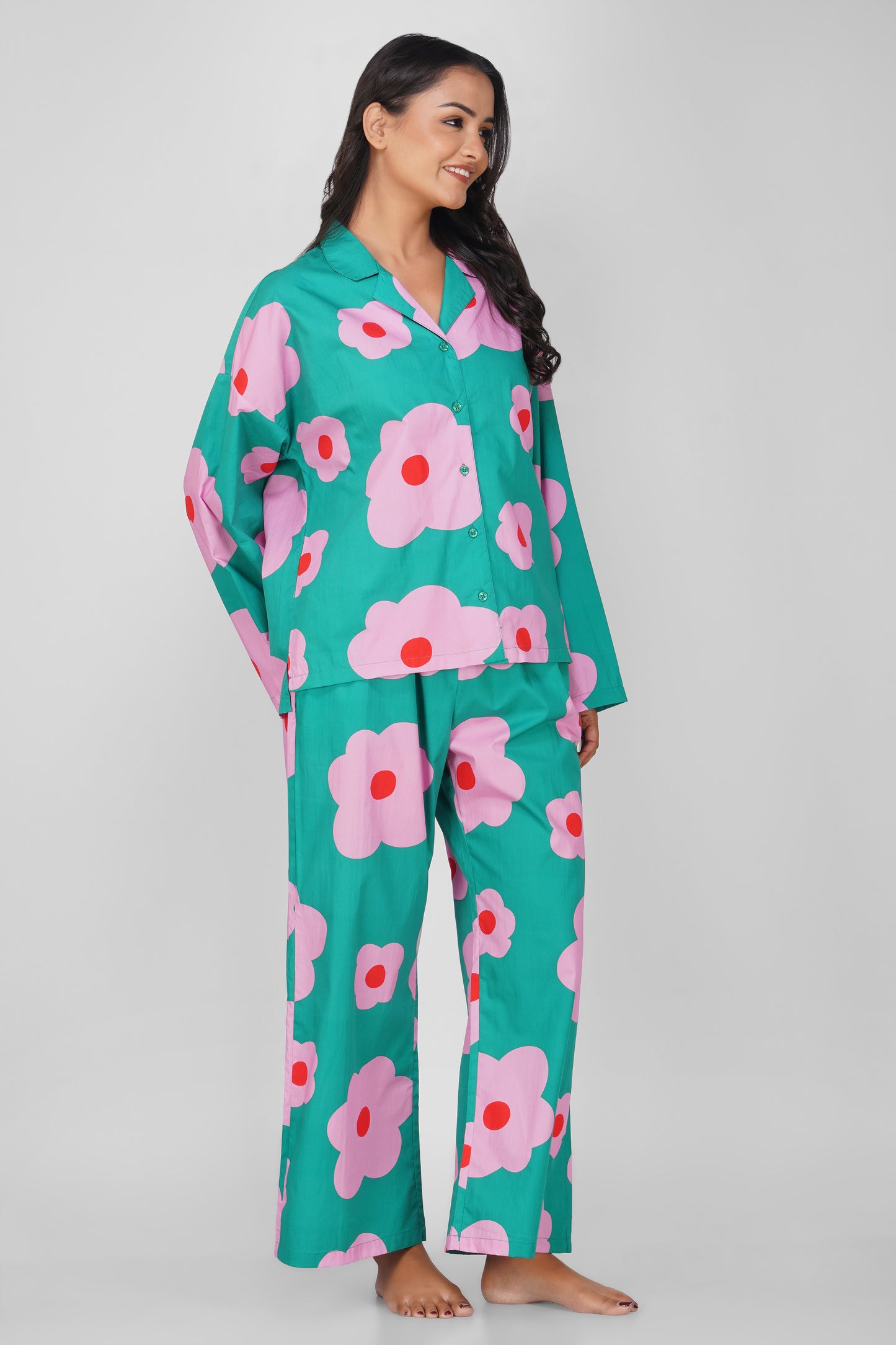 Green Flower Power Print Cotton Nightsuit