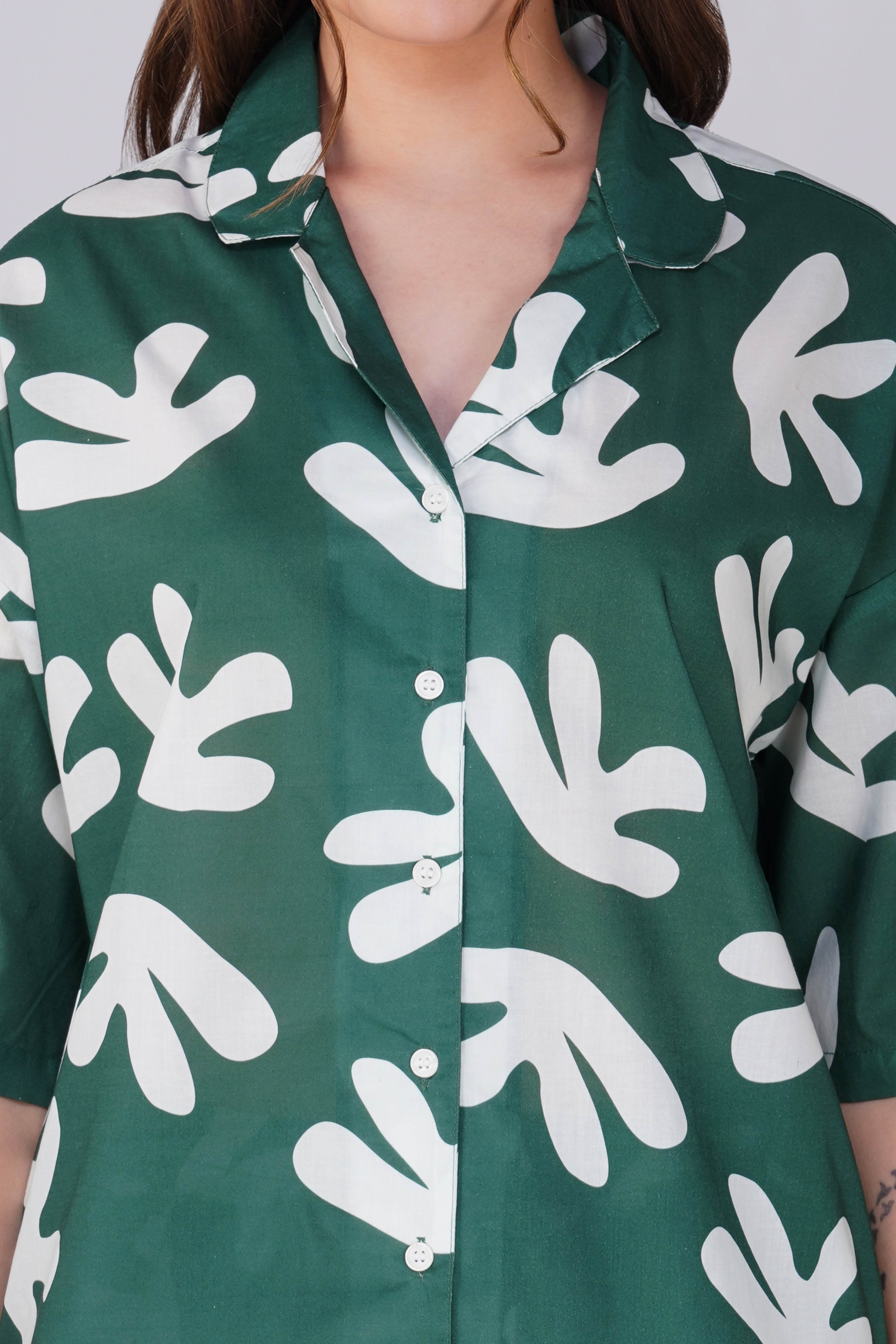 Abstract Green Short Set - thebriefsstory
