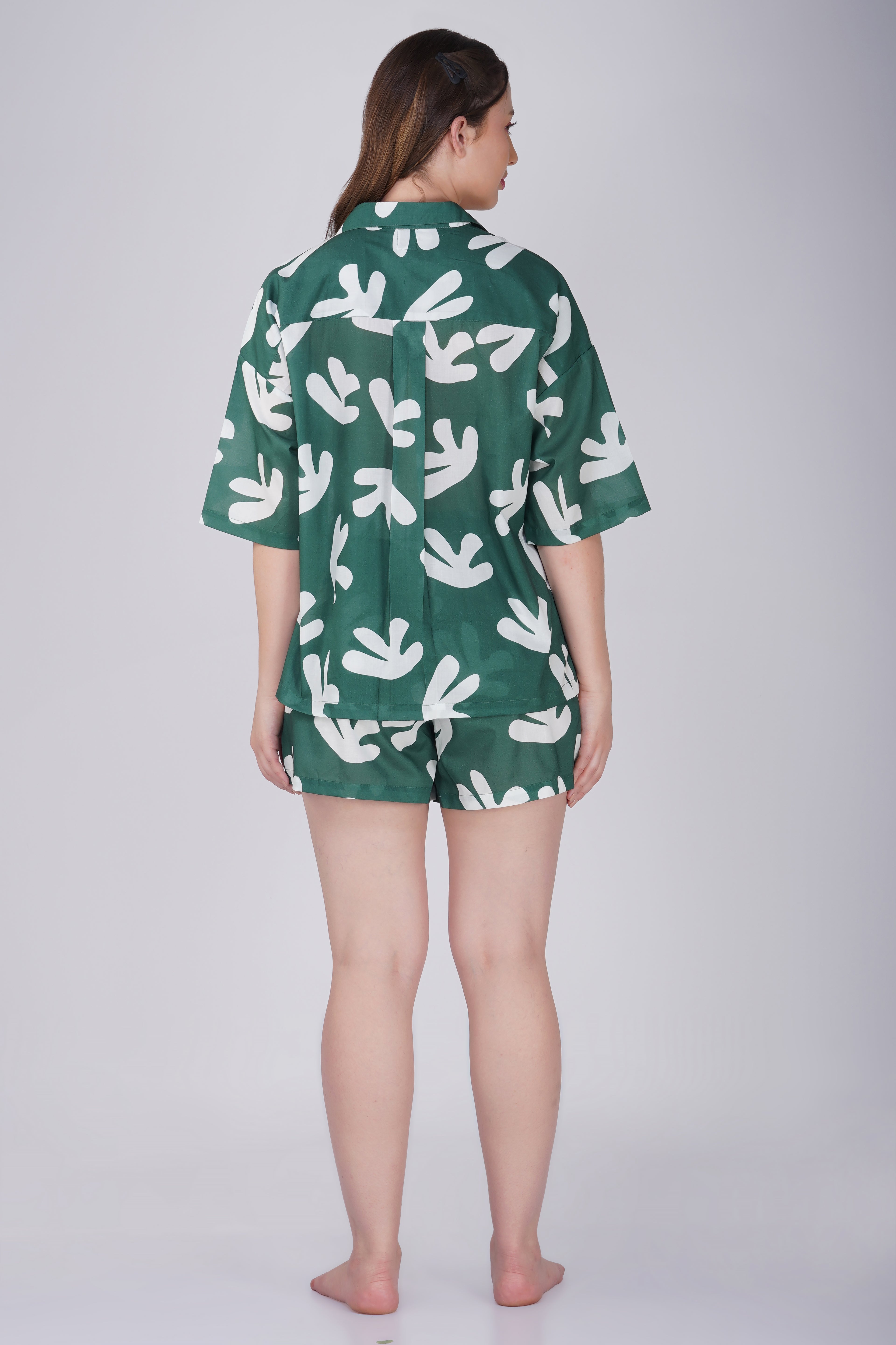 Abstract Green Short Set - thebriefsstory