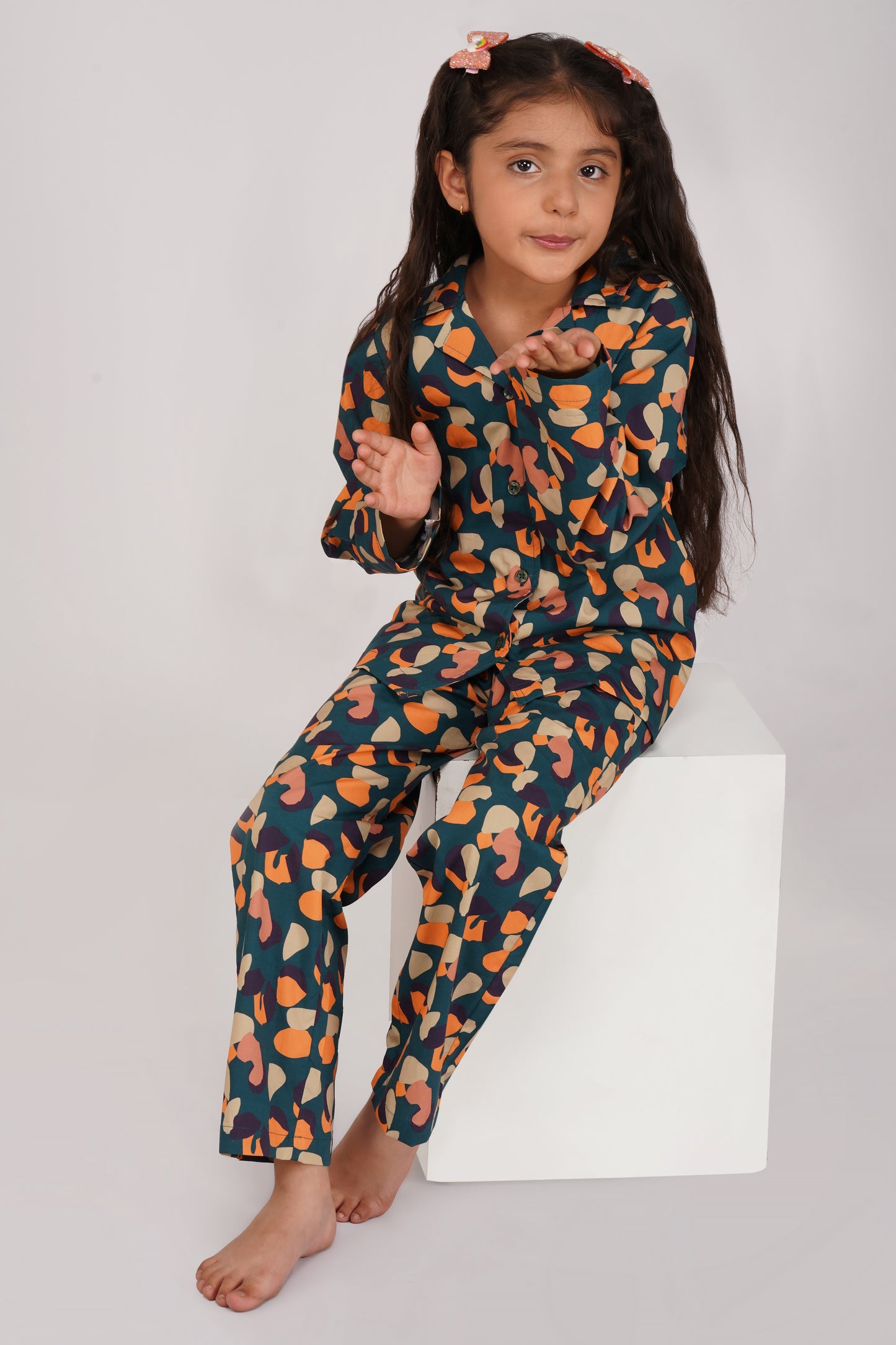 Green Leo Print Cotton Nightsuit girls