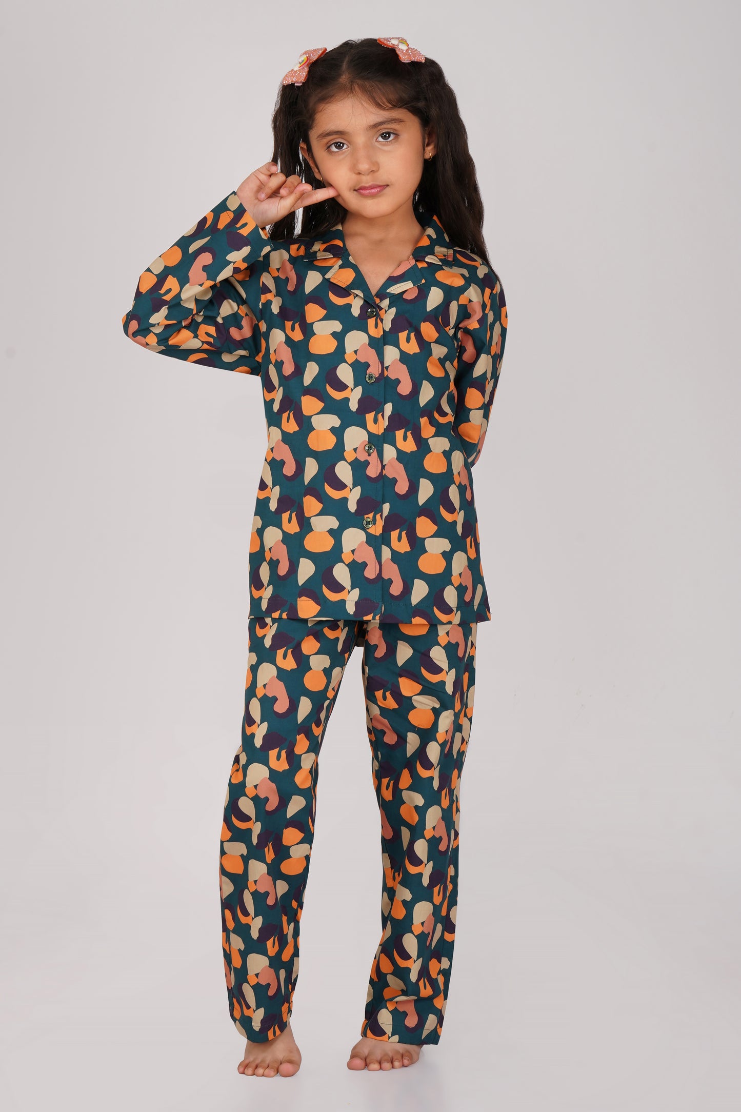 Green Leo Print Cotton Nightsuit girls