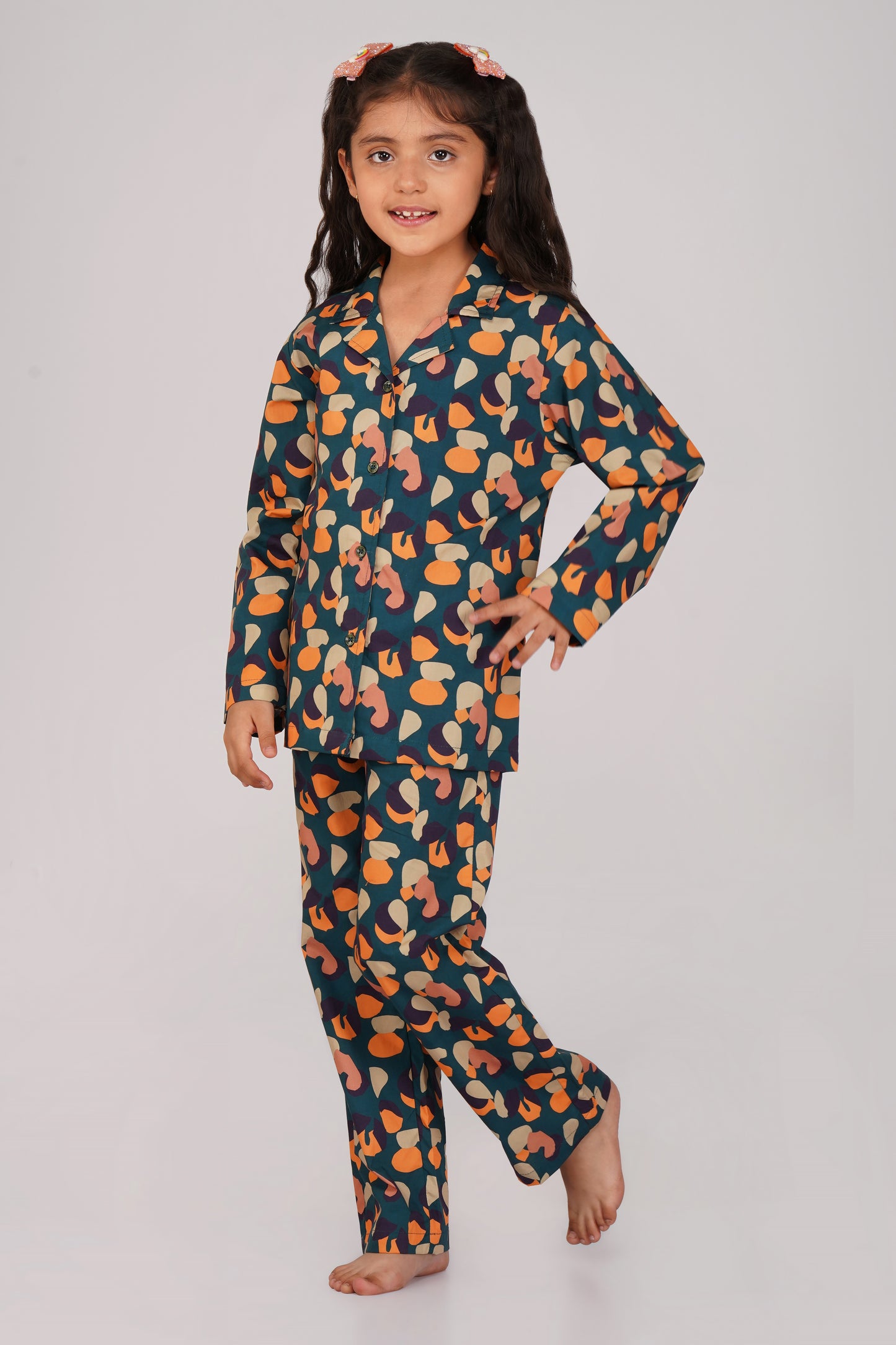 Green Leo Print Cotton Nightsuit girls