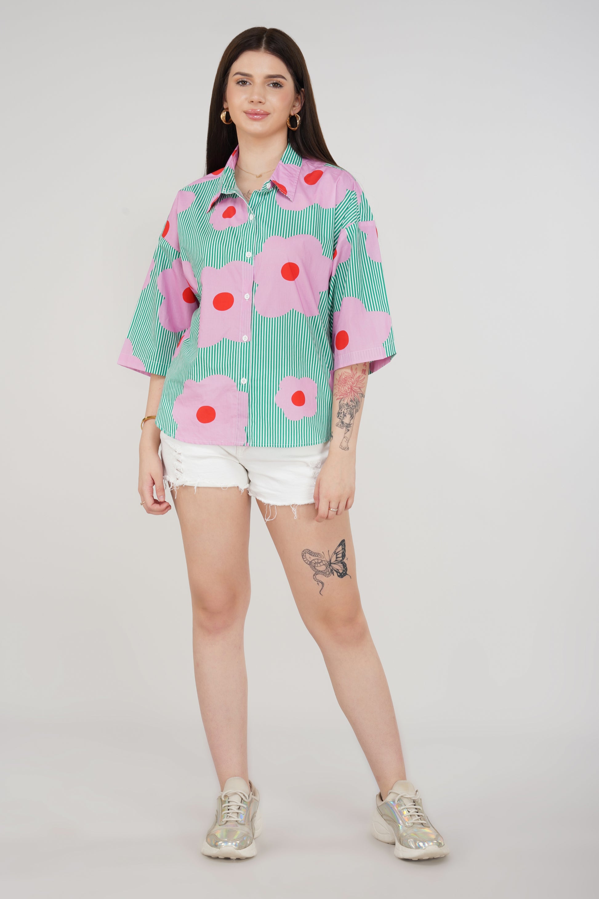 Bloom Pop Oversized Shirt🌺✨ - thebriefsstory