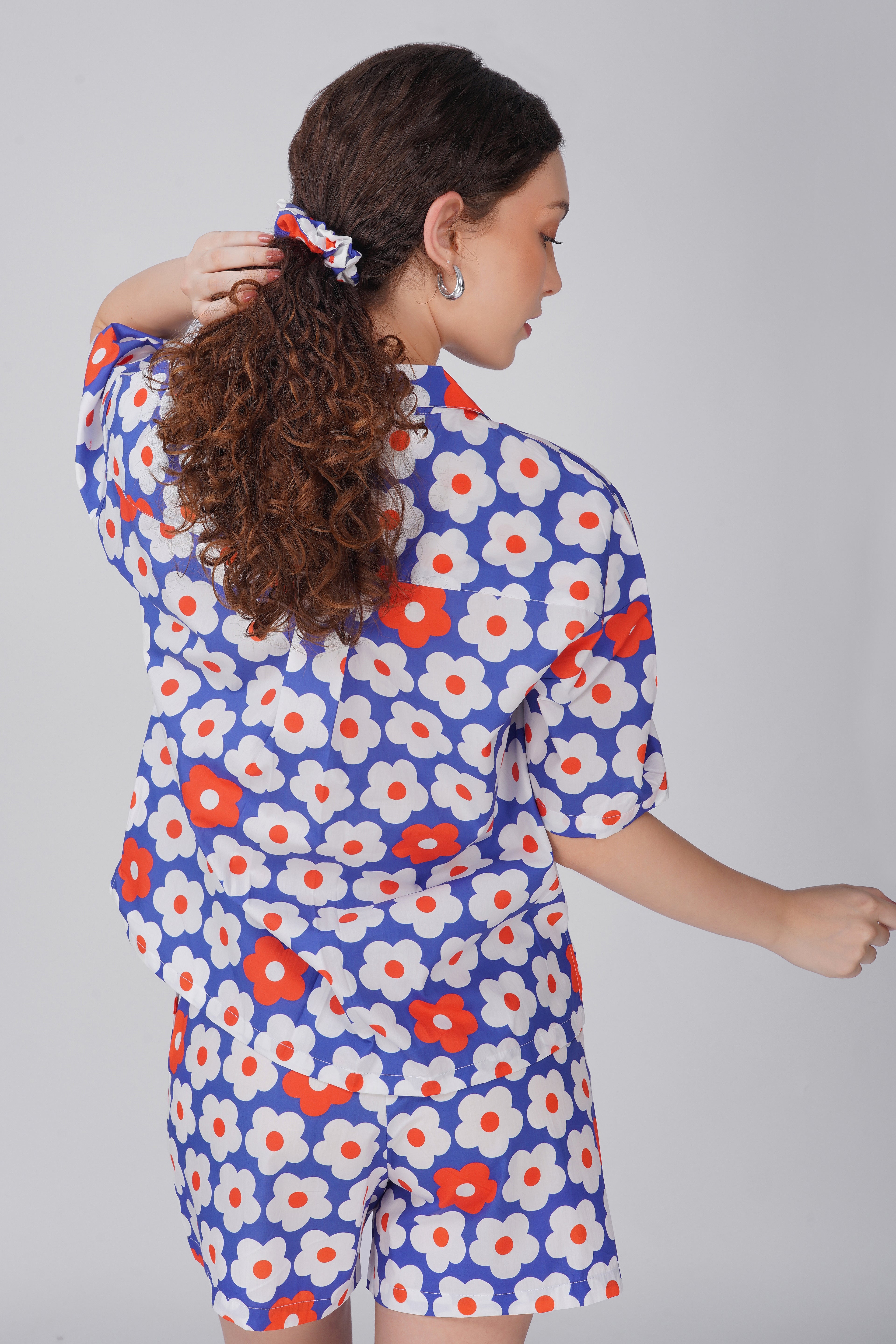 Blue Daisy Shorts Set