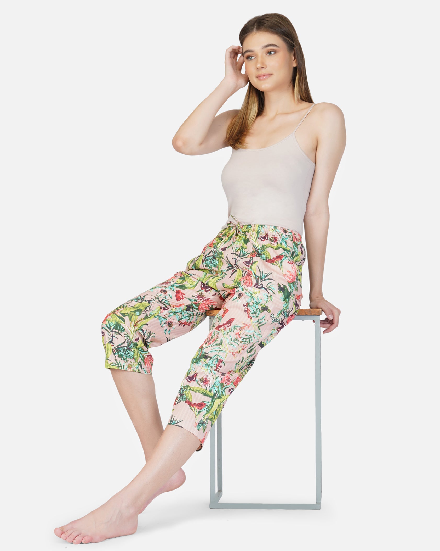 Lt pink floral cotton dobby capris - thebriefsstory