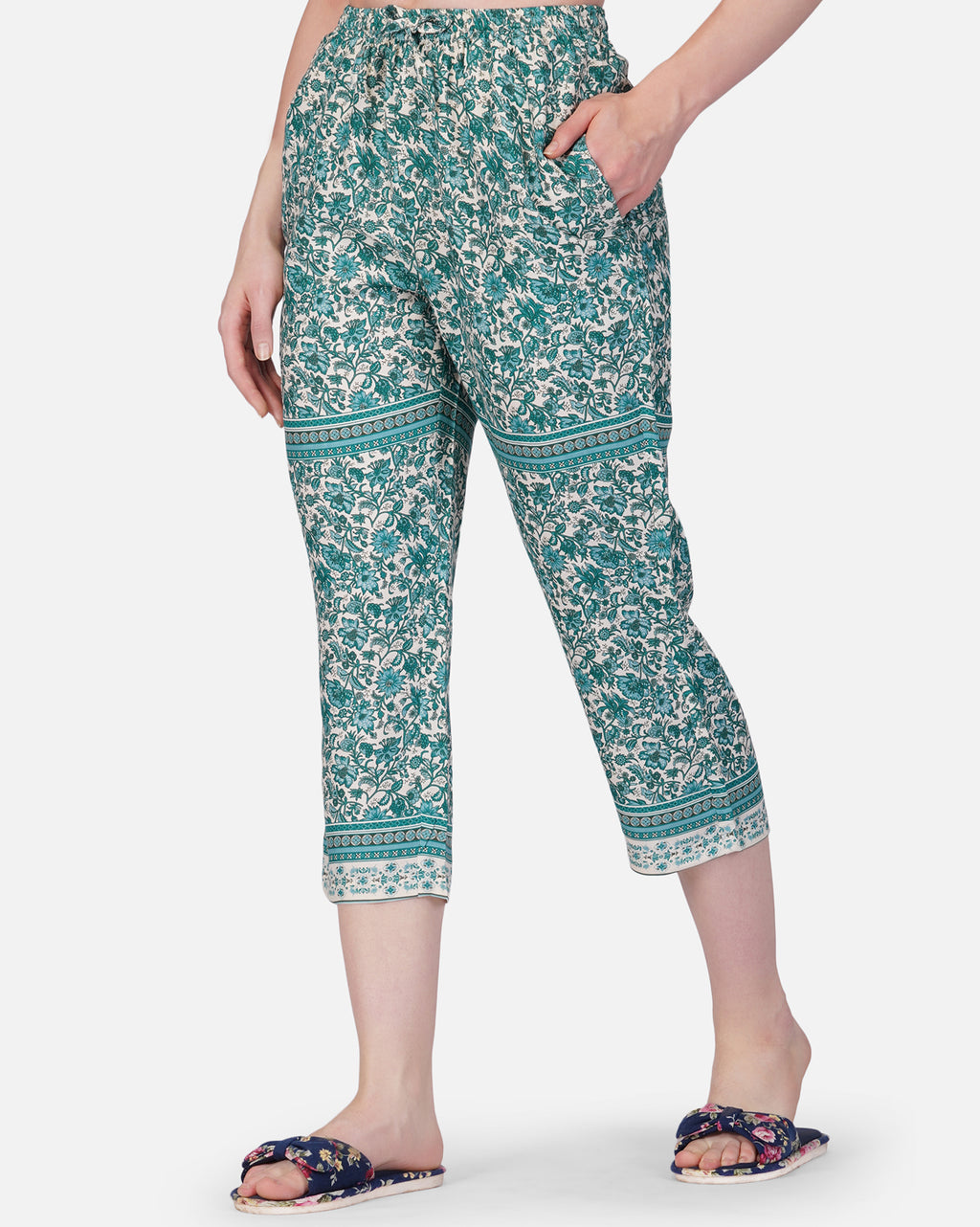 Green floral viscose capris - thebriefsstory