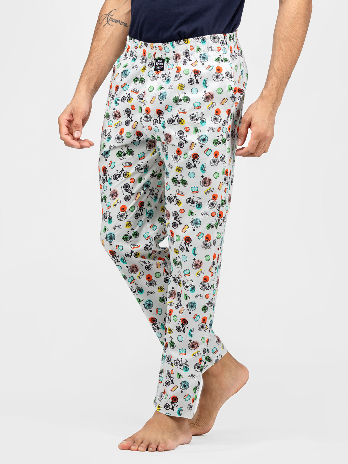 Bikoholic White Printed Cotton Pajamas